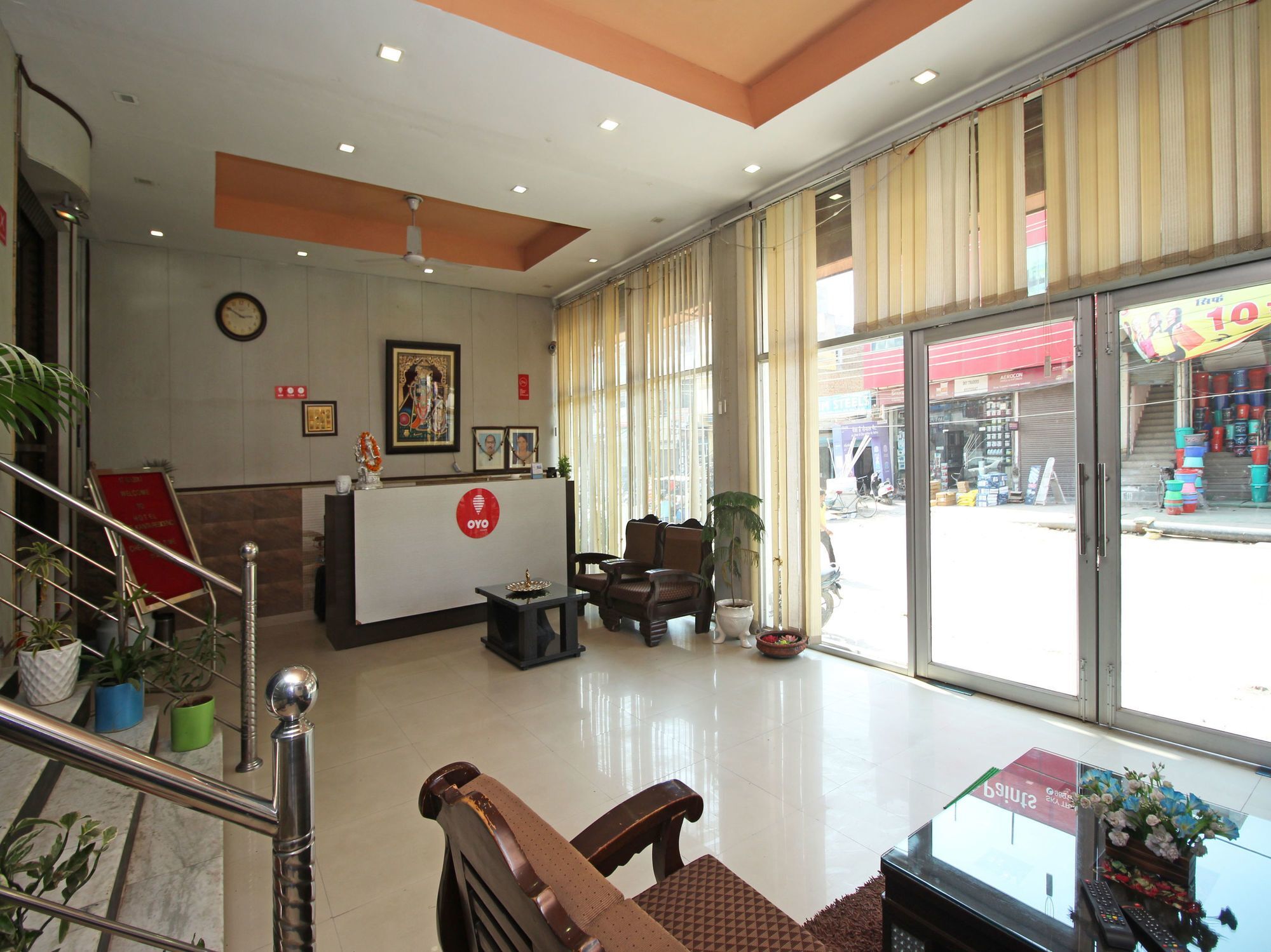 Oyo 576 Hotel Shree Kanta Residency Gurgaon Exterior foto